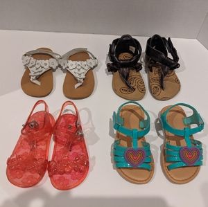 Lot of sandals size 4